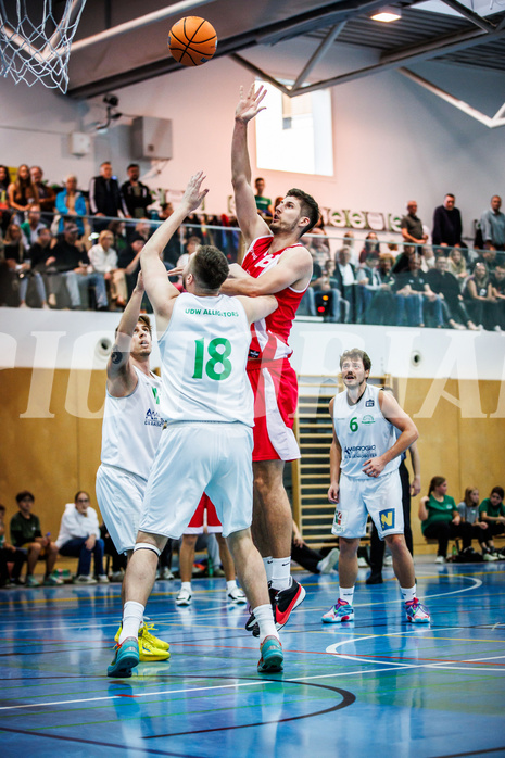 Basketball, Basketball Zweite Liga 2024/25, Grunddurchgang 1.Runde, Deutsch Wagram Alligators, Upper Austrian Ballers, Luka Kujundzic (18)