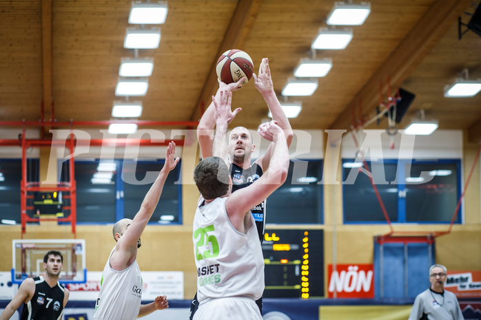 Basketball, Basketball Zweite Liga, Grunddurchgang 17.Runde, Basket Flames, Mattersburg Rocks, Corey HALLETT (13)