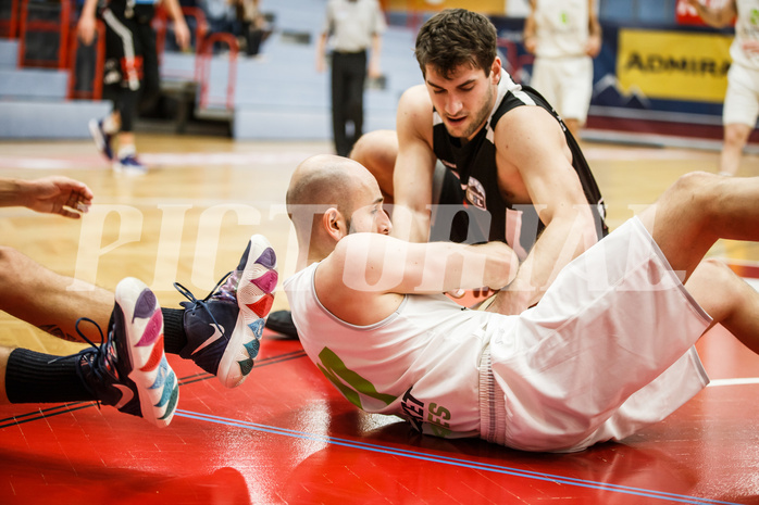 Basketball, Basketball Zweite Liga, Grunddurchgang 17.Runde, Basket Flames, Mattersburg Rocks, Tobias Stadelmann (11); Marko SOLDO (7)