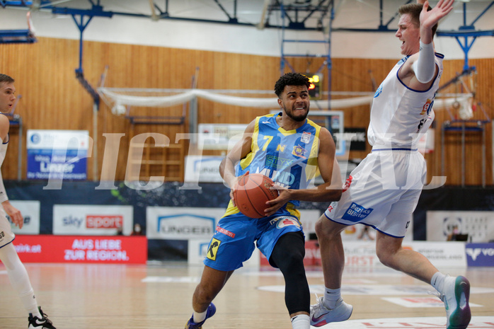 Basketball, bet-at-home Basketball Superliga 2021/22, Grunddurchgang Runde 6, Oberwart Gunners, SKN St. Pölten, Steven Kaltenbrunner (7)
