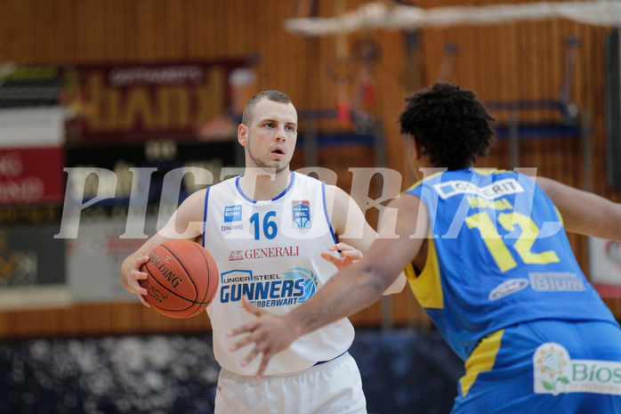 Basketball, bet-at-home Basketball Superliga 2021/22, Grunddurchgang Runde 6, Oberwart Gunners, SKN St. Pölten, Renato Poljak (16)