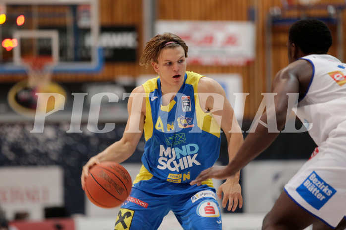 Basketball, bet-at-home Basketball Superliga 2021/22, Grunddurchgang Runde 6, Oberwart Gunners, SKN St. Pölten, Felix Angerbauer (4)