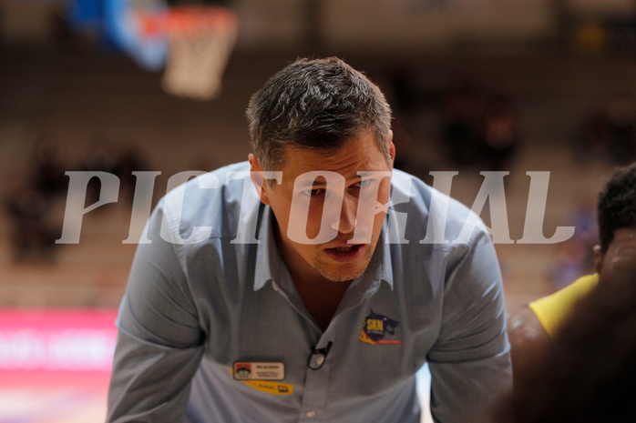 Basketball, bet-at-home Basketball Superliga 2021/22, Grunddurchgang Runde 6, Oberwart Gunners, SKN St. Pölten, Andreas Worenz (Head Coach)