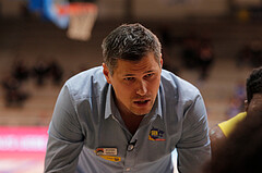 Basketball, bet-at-home Basketball Superliga 2021/22, Grunddurchgang Runde 6, Oberwart Gunners, SKN St. Pölten, Andreas Worenz (Head Coach)