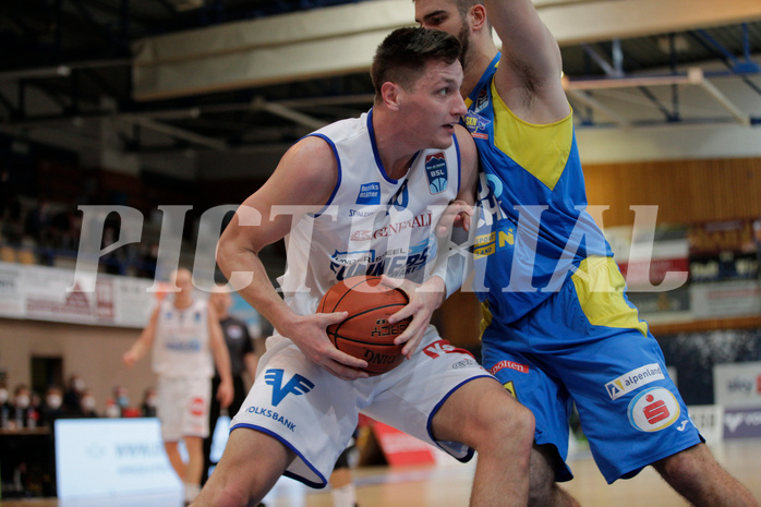 Basketball, bet-at-home Basketball Superliga 2021/22, Grunddurchgang Runde 6, Oberwart Gunners, SKN St. Pölten, Brock Gardner (10)