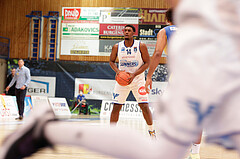 Basketball, bet-at-home Basketball Superliga 2021/22, Grunddurchgang Runde 6, Oberwart Gunners, SKN St. Pölten, Emondre Rickman (14)