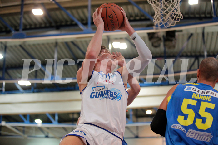 Basketball, bet-at-home Basketball Superliga 2021/22, Grunddurchgang Runde 6, Oberwart Gunners, SKN St. Pölten, Brock Gardner (10)