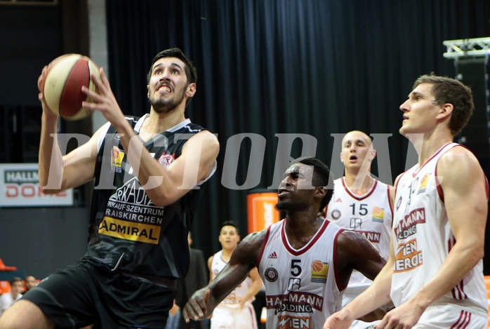 Basketball ABL 2016/17 Grunddurchgang 3. Runde  BC Vienna vs Traiskirchen Lions
Im Bild:  Milovan Draskovic (14), Anthony Clemmons (5), Aleksandar Andjelkovic (15), Sebastian Koch (10)

