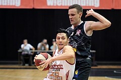 Basketball ABL 2016/17 Grunddurchgang 3. Runde  BC Vienna vs Traiskirchen Lions
Im Bild: Mustafa Zadeh (4), Benedikt Danek (9)

