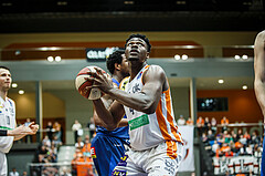 Basketball, Basketball Austria Cup 201920, Finale, Kapfenberg Bulls, Klosterneuburg Dukes, Lakoju Amineye (4)
