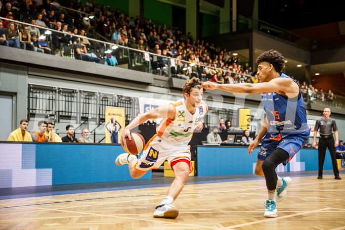 Basketball, Basketball Austria Cup 2019/20, Finale, Kapfenberg Bulls, Klosterneuburg Dukes, Moritz Lanegger (6)