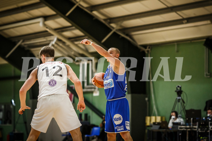 Basketball, Basketball Austria Cup 2021/22, 1/4 Finale, Vienna D.C. Timberwolves, UNGER STEEL Gunners Oberwart, Sebastian Käferle (7)