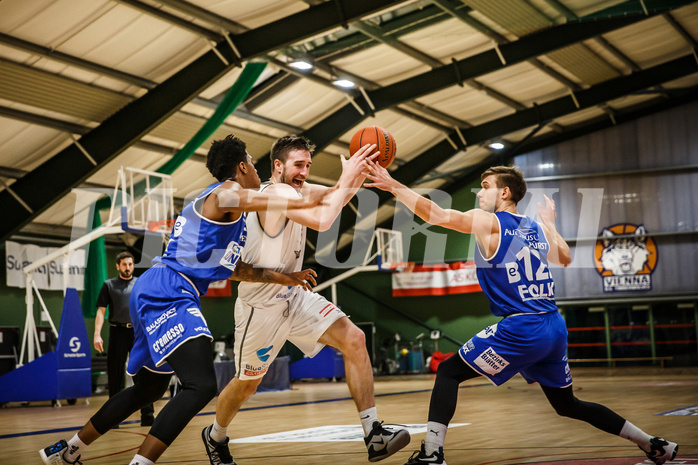 Basketball, Basketball Austria Cup 2021/22, 1/4 Finale, Vienna D.C. Timberwolves, UNGER STEEL Gunners Oberwart, Nemanja Nikolic (6)