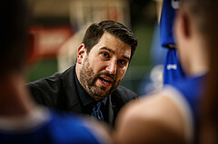 Basketball, Basketball Austria Cup 2021/22, 1/4 Finale, Vienna D.C. Timberwolves, UNGER STEEL Gunners Oberwart, Horst Leitner (Coach)