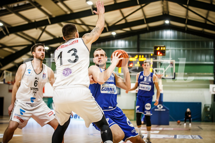 Basketball, Basketball Austria Cup 2021/22, 1/4 Finale, Vienna D.C. Timberwolves, UNGER STEEL Gunners Oberwart, Renato Poljak (16)
