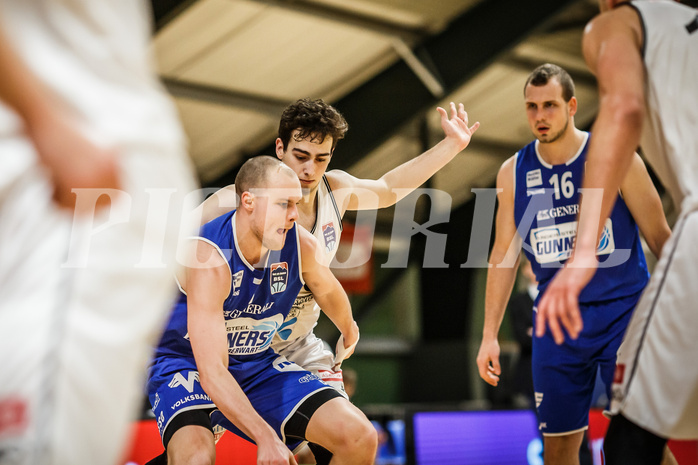 Basketball, Basketball Austria Cup 2021/22, 1/4 Finale, Vienna D.C. Timberwolves, UNGER STEEL Gunners Oberwart, Sebastian Käferle (7)