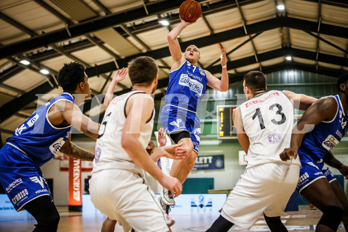 Basketball, Basketball Austria Cup 2021/22, 1/4 Finale, Vienna D.C. Timberwolves, UNGER STEEL Gunners Oberwart, Sebastian Käferle (7)