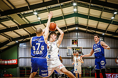 Basketball, Basketball Austria Cup 2021/22, 1/4 Finale, Vienna D.C. Timberwolves, UNGER STEEL Gunners Oberwart, Jakob Lohr (12)