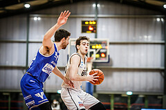 Basketball, Basketball Austria Cup 2021/22, 1/4 Finale, Vienna D.C. Timberwolves, UNGER STEEL Gunners Oberwart, Paul Rotter (66)