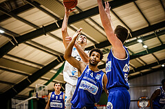 Basketball, Basketball Austria Cup 2021/22, 1/4 Finale, Vienna D.C. Timberwolves, UNGER STEEL Gunners Oberwart, Ziga Fifolt (13)