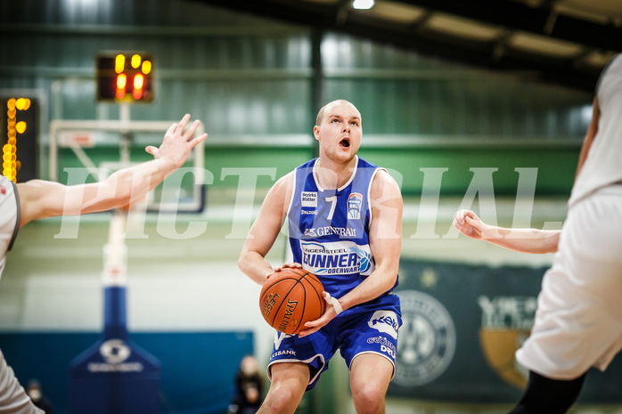 Basketball, Basketball Austria Cup 2021/22, 1/4 Finale, Vienna D.C. Timberwolves, UNGER STEEL Gunners Oberwart, Sebastian Käferle (7)