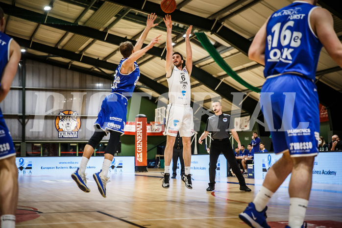Basketball, Basketball Austria Cup 2021/22, 1/4 Finale, Vienna D.C. Timberwolves, UNGER STEEL Gunners Oberwart, Nemanja Nikolic (6)
