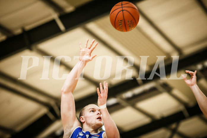 Basketball, Basketball Austria Cup 2021/22, 1/4 Finale, Vienna D.C. Timberwolves, UNGER STEEL Gunners Oberwart, Sebastian Käferle (7)