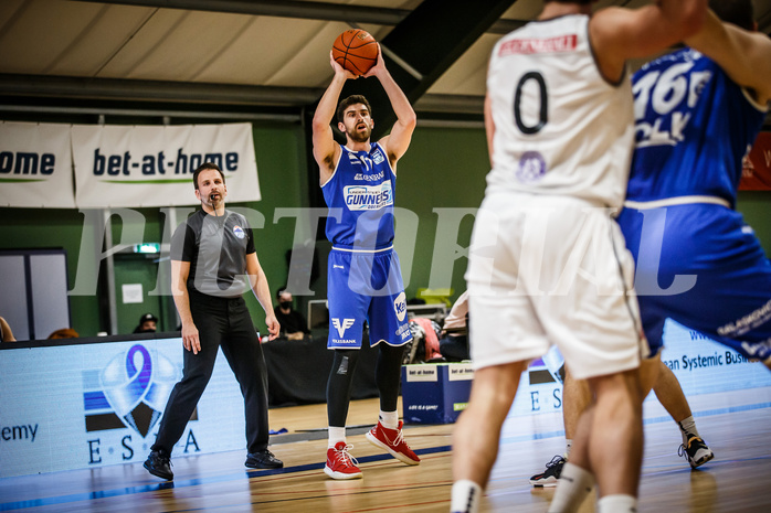 Basketball, Basketball Austria Cup 2021/22, 1/4 Finale, Vienna D.C. Timberwolves, UNGER STEEL Gunners Oberwart, Ioannis Chatzinikolas (11)