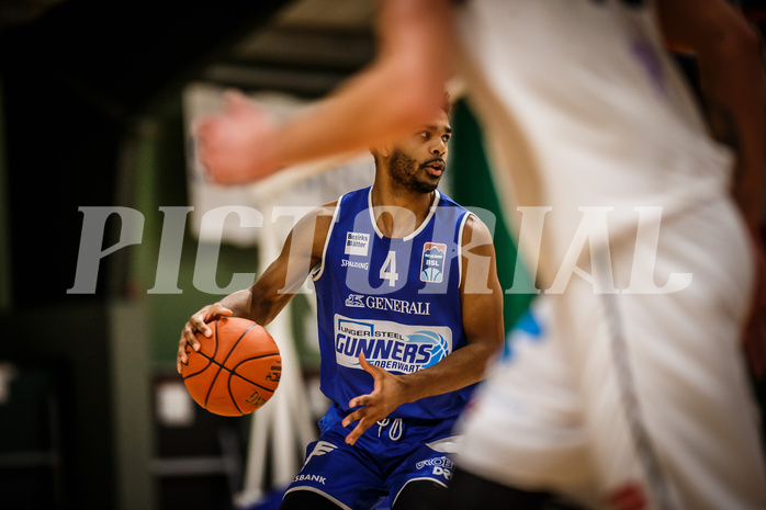 Basketball, Basketball Austria Cup 2021/22, 1/4 Finale, Vienna D.C. Timberwolves, UNGER STEEL Gunners Oberwart, Connor Cashaw (4)