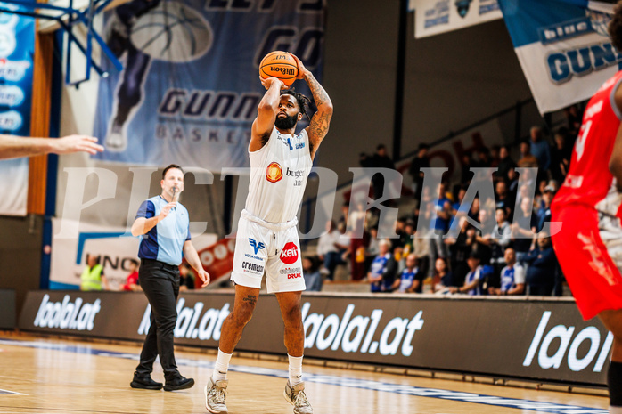 Basketball, win2day Basketball Superliga 2023/24, Grunddurchgang Runde 15, Oberwart Gunners, Traiskirchen Lions, Kris Monroe (13)