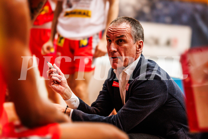 Basketball, win2day Basketball Superliga 2023/24, Grunddurchgang Runde 15, Oberwart Gunners, Traiskirchen Lions, Radomir Mijanovic (Head Coach)