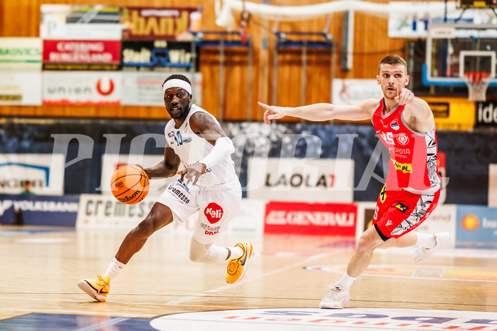 Basketball, win2day Basketball Superliga 2023/24, Grunddurchgang Runde 15, Oberwart Gunners, Traiskirchen Lions, Munis Tutu (10)
