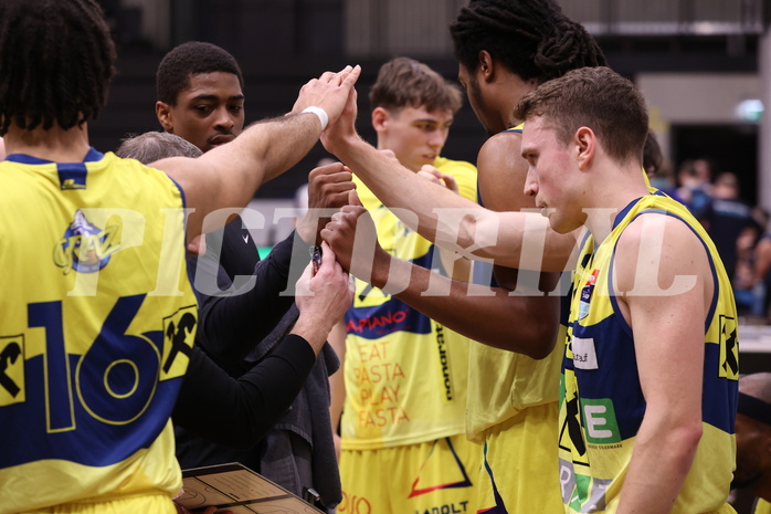 29.12.2023, Graz, Raiffeisen Sportpark Graz, Basketball Superliga 2023/24, Grunddurchgang, Runde 15, UBSC Raiffeisen Graz - Vienna Timberwolves 