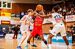 Basketball, win2day Basketball Superliga 2023/24, Grunddurchgang Runde 15, Oberwart Gunners, Traiskirchen Lions, Demarcus Demonia (4)