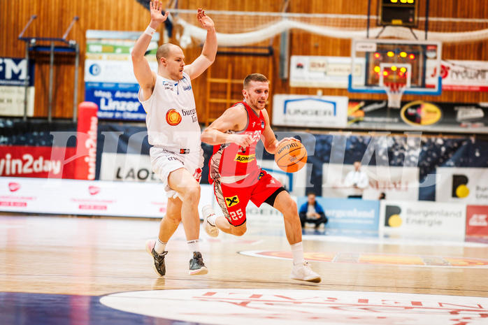 Basketball, win2day Basketball Superliga 2023/24, Grunddurchgang Runde 15, Oberwart Gunners, Traiskirchen Lions, Edgars Lasenbergs (25)