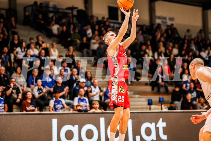 Basketball, win2day Basketball Superliga 2023/24, Grunddurchgang Runde 15, Oberwart Gunners, Traiskirchen Lions, Edgars Lasenbergs (25)