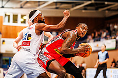 Basketball, win2day Basketball Superliga 2023/24, Grunddurchgang Runde 15, Oberwart Gunners, Traiskirchen Lions, Davon Clare (5)