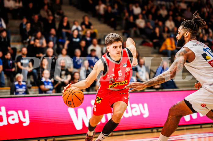 Basketball, win2day Basketball Superliga 2023/24, Grunddurchgang Runde 15, Oberwart Gunners, Traiskirchen Lions, Aleksej Kostic (6)