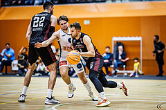 Basketball, Basketball Zweite Liga 2024/25, Grunddurchgang 6.Runde, Vienna Timberwolves, Mistelbach Mustangs, Viktor Vasat (22), Felix Angerbauer (4), Maximilian Girschik (9)