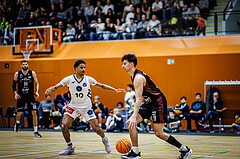 Basketball, Basketball Zweite Liga 2024/25, Grunddurchgang 6.Runde, Vienna Timberwolves, Mistelbach Mustangs, Jamie Ikem Onyemaechi (10), Maximilian Girschik (9)
