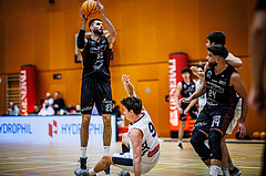 Basketball, Basketball Zweite Liga 2024/25, Grunddurchgang 6.Runde, Vienna Timberwolves, Mistelbach Mustangs, Viktor Vasat (22), Philipp D'Angelo (9)