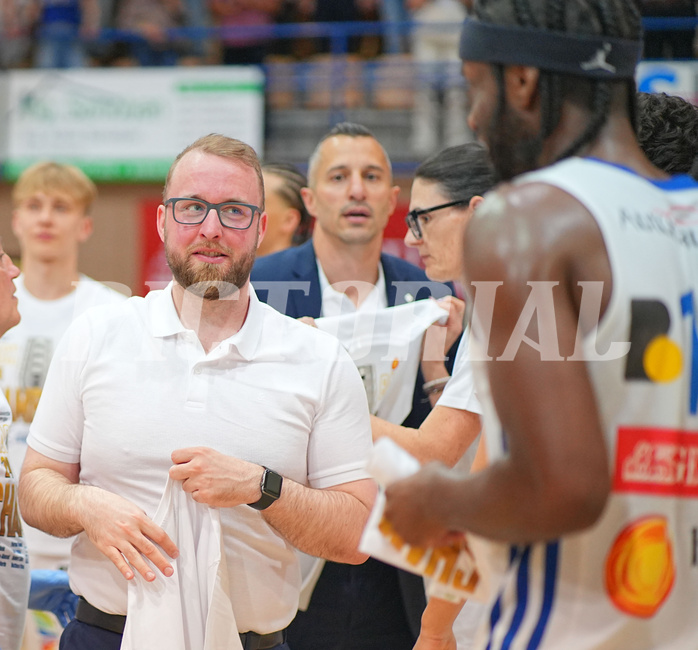 Basketball, Basketball Superliga 2024/25, Playoffs, Finale Spiel 1, Oberwart Gunners vs. BBC Nord Dragonz