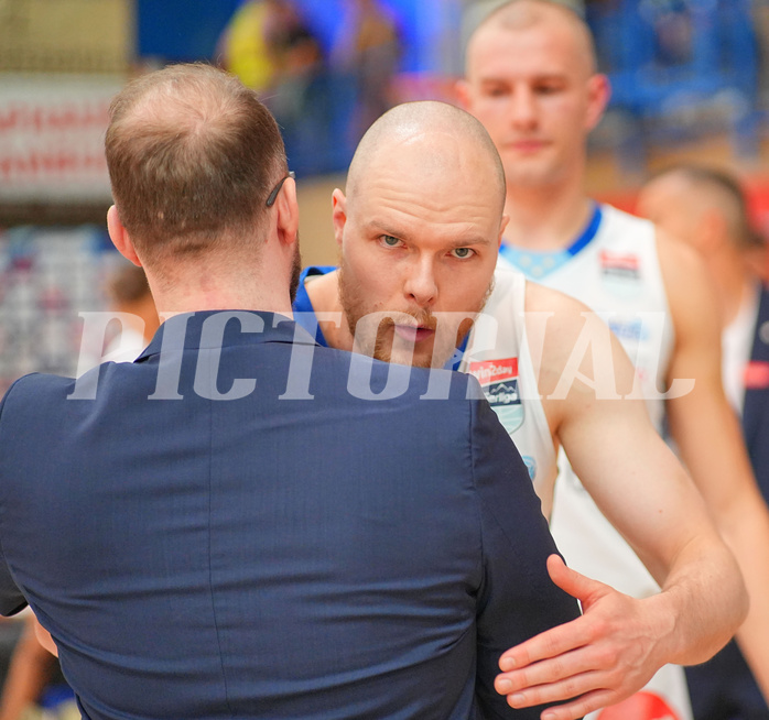 Basketball, Basketball Superliga 2024/25, Playoffs, Finale Spiel 1, Oberwart Gunners vs. BBC Nord Dragonz