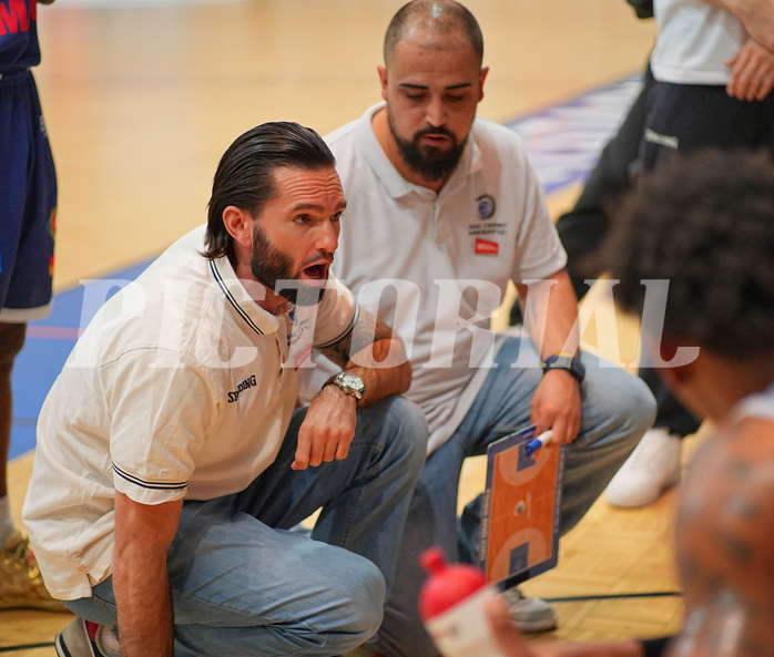 Basketball, Basketball Superliga 2024/25, Playoffs, Finale Spiel 1, Oberwart Gunners vs. BBC Nord Dragonz
