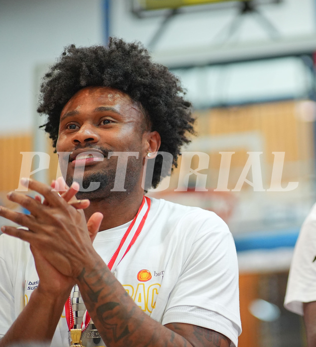 Basketball, Basketball Superliga 2024/25, Playoffs, Finale Spiel 1, Oberwart Gunners vs. BBC Nord Dragonz