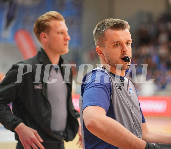 Basketball, Basketball Superliga 2024/25, Playoffs, Finale Spiel 1, Oberwart Gunners vs. BBC Nord Dragonz