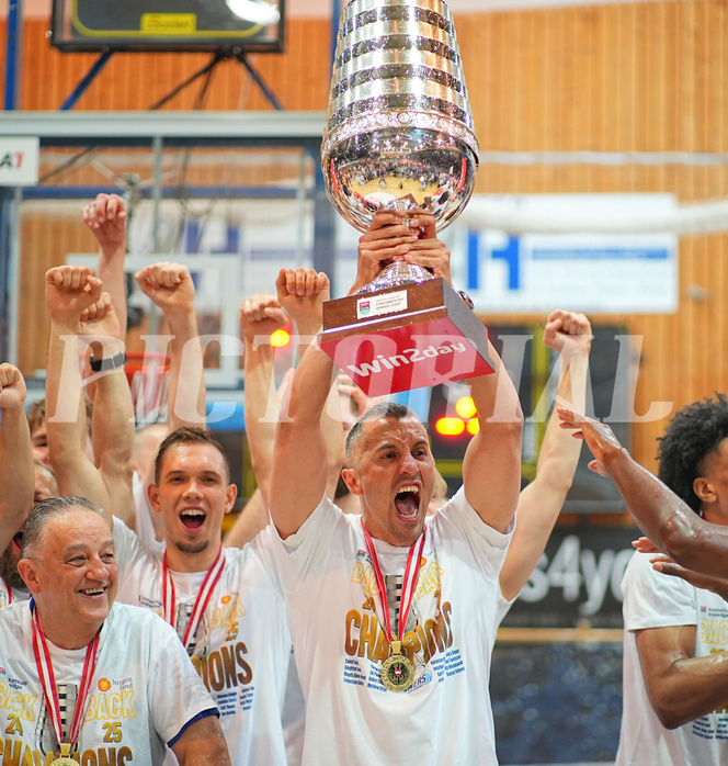Basketball, Basketball Superliga 2024/25, Playoffs, Finale Spiel 1, Oberwart Gunners vs. BBC Nord Dragonz