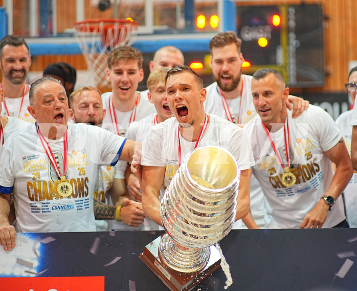 Basketball, Basketball Superliga 2024/25, Playoffs, Finale Spiel 1, Oberwart Gunners vs. BBC Nord Dragonz