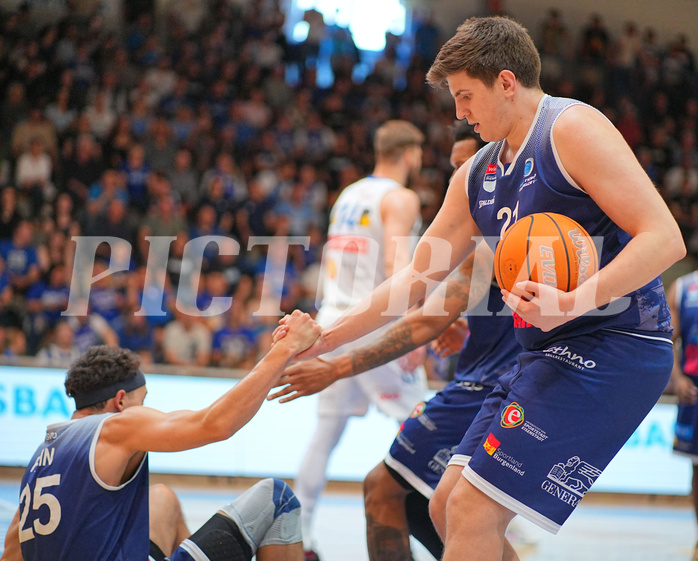 Basketball, Basketball Superliga 2024/25, Playoffs, Finale Spiel 1, Oberwart Gunners vs. BBC Nord Dragonz