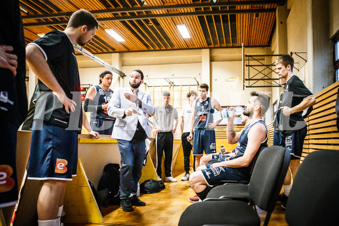 Basketball, Basketball Zweite Liga, Playoff: Viertelfinale 1. Spiel, Mattersburg Rocks, BBC Nord Dragonz, Felix Jambor (Head Coach)